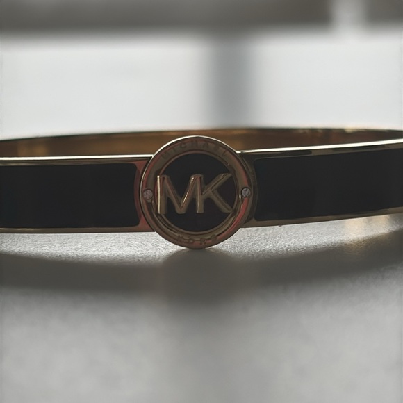 Michael Kors Enamel MK Logo Bangle Bracelet - Gold/Black - Picture 4 of 6
